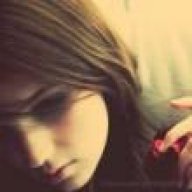 انثى بعطرالملاك