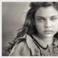 فطومة زهرة الفل