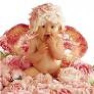 *طفـله الـورد*