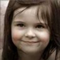 الأميرة منى