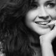 باحثه عن الامل