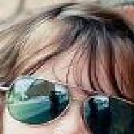 دلوعته أنا ^ـ^