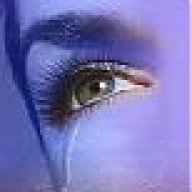 عيون_ حزينة