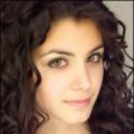 الطبعَ الخجوُل