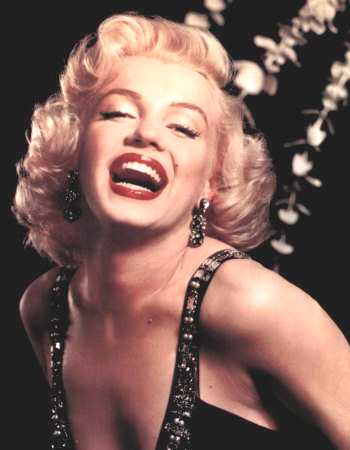 marilyn_monroe_laughing.jpg