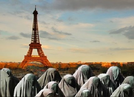 burqaparis.jpg