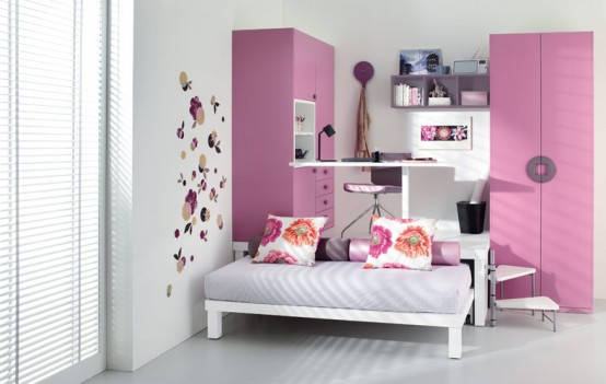 small-pink-teenage-loft-bedroom-554x351.jpg
